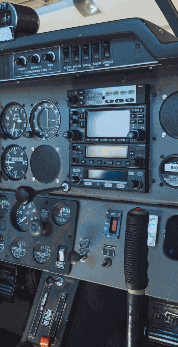 GPS Garmin GNS 430 Robin DR 400 Millau