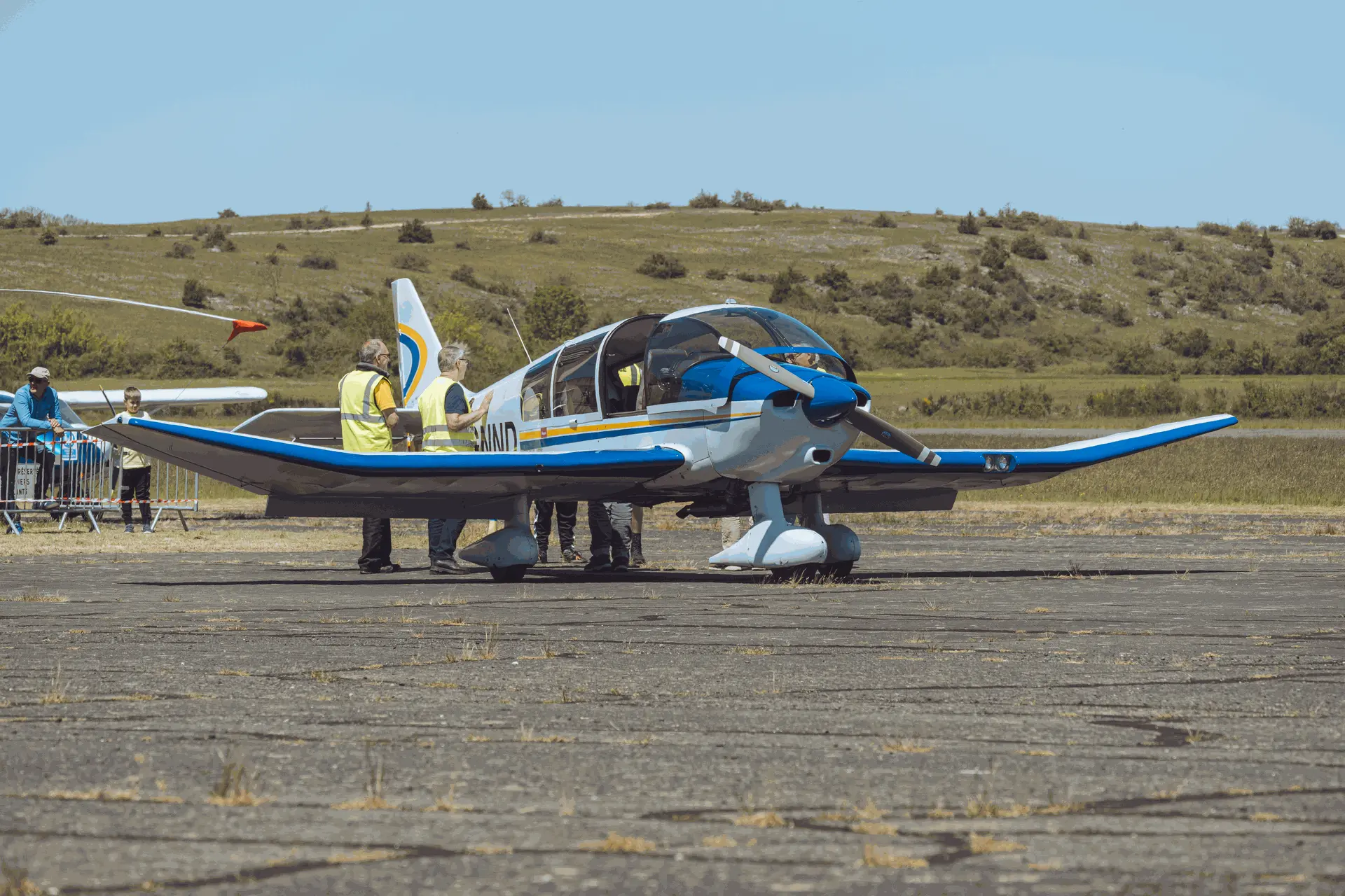 Embarquement immédiat dans un Robin DR 400
