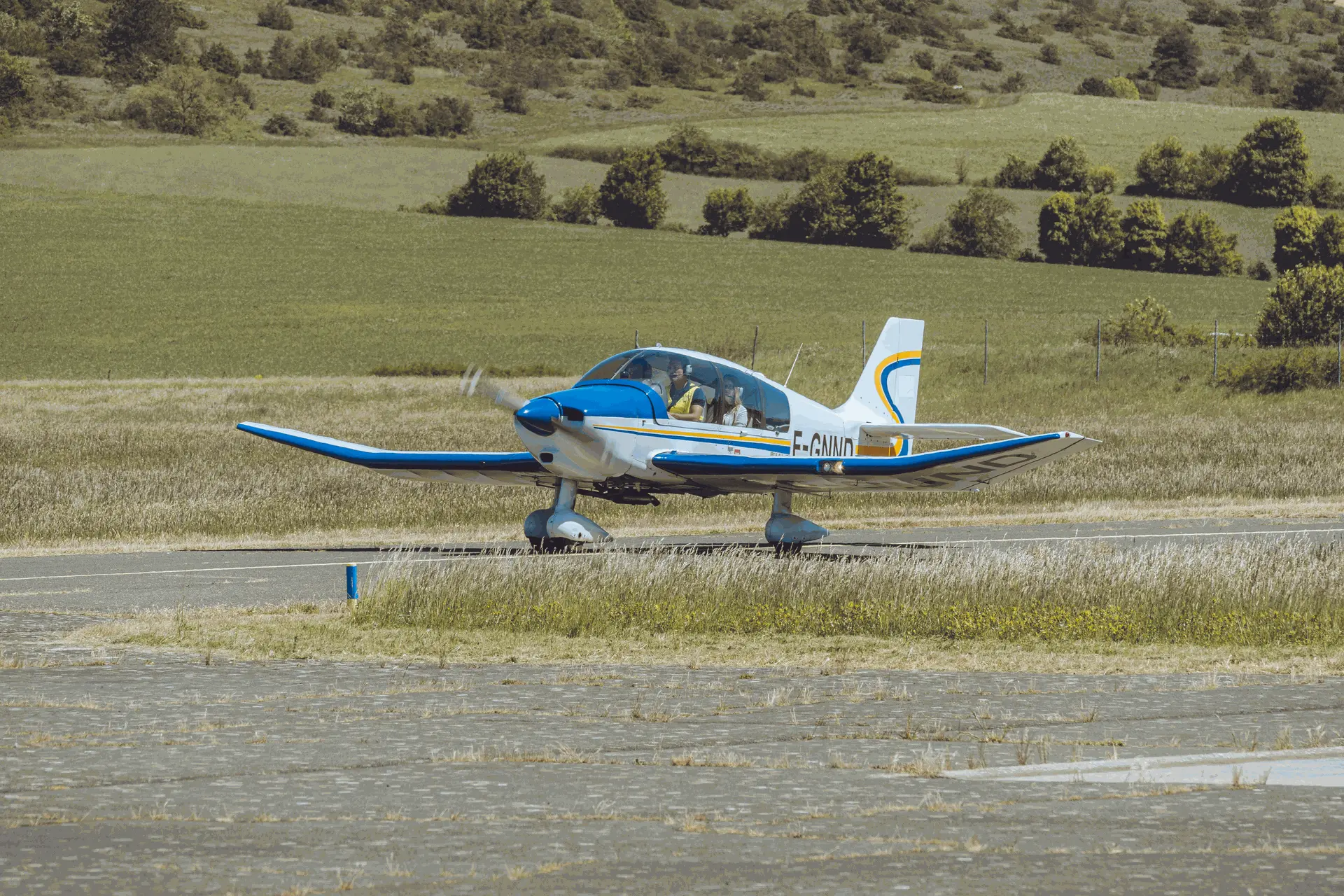 Robin DR-400 de l’Aéroclub Millau-Larzac