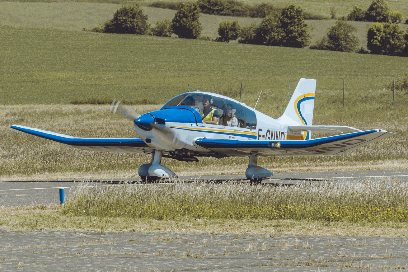 Vol découverte en Robin Dr 400 à Millau